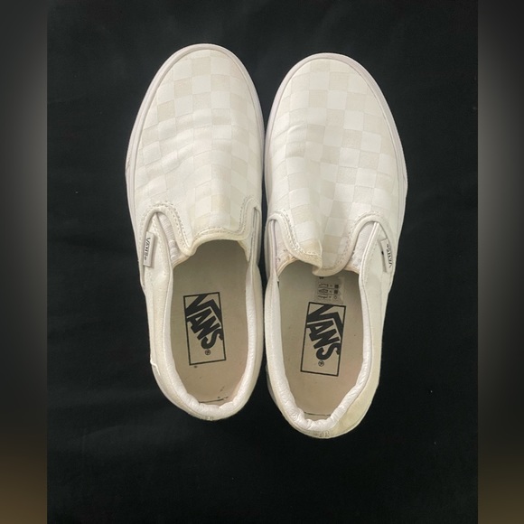 Vans white slip on shoes - Picture 2 of 3